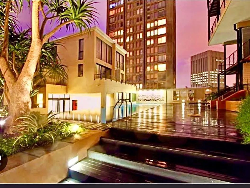 Elegant Oasis In Cape Town Cbd Pool Gym & City Views 0*,